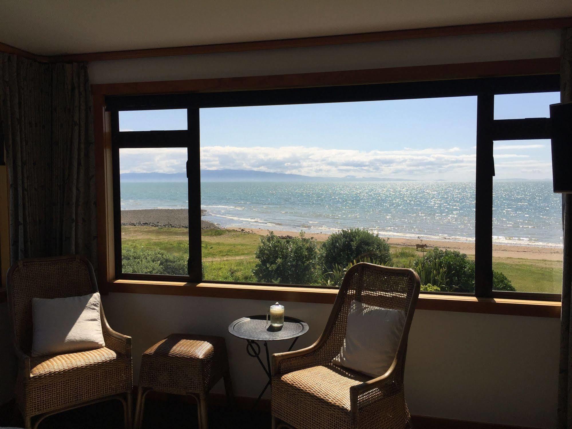 Te Puru Beach Lodge Extérieur photo